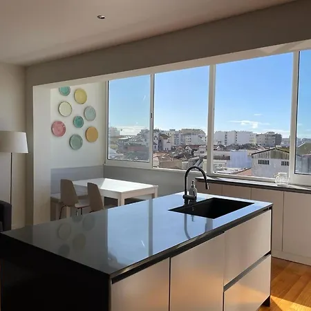 Sunset Apartment *